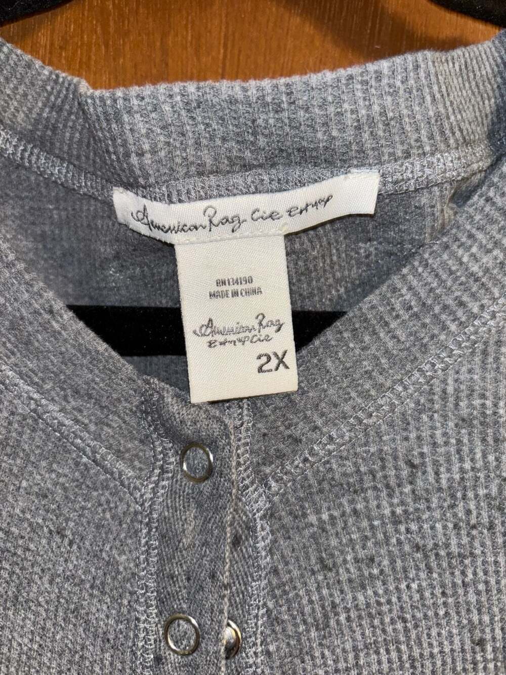 American Rag Cie Grey Thermal Waffle Knit Long Sleeve Henley Peplum Top